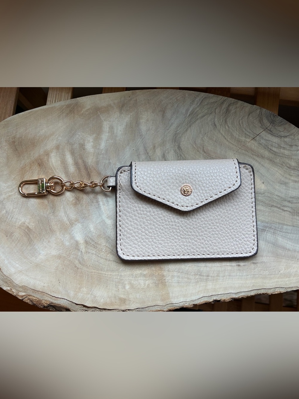 Anne Klein Beige Pebbled Card Holder Coin Purse Keychain Wallet NWOT Bag Charm
